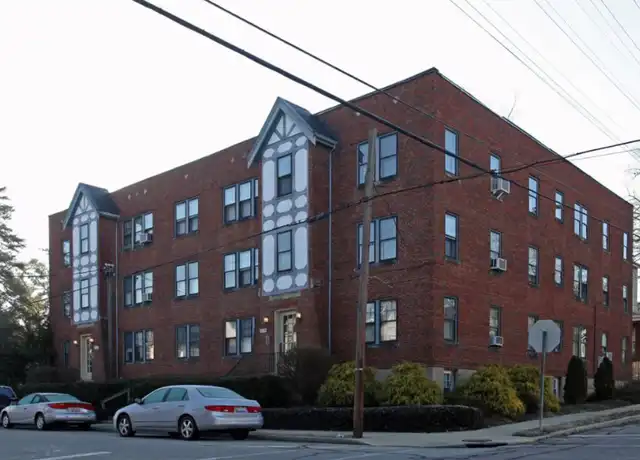 Property at 1831 Courtland Ave Unit Courtland 3, Norwood, OH, 45212, 1 bed, 1 bath, [object Object]