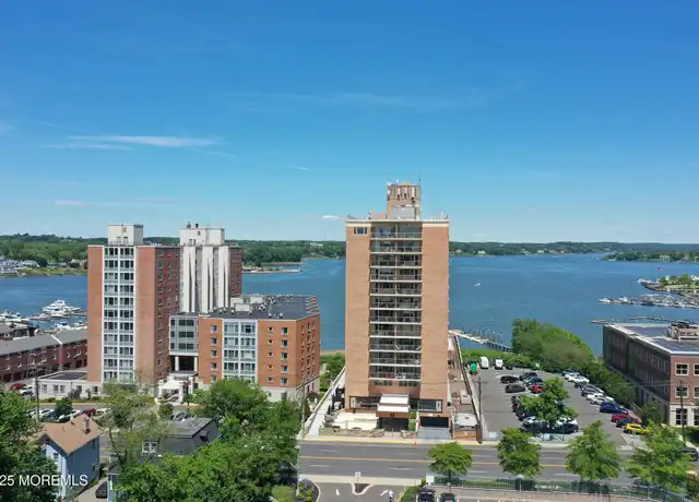 Property at 28 Riverside Ave Unit 2G, Red Bank, NJ, 07701, 2 beds, 1.5 baths, [object Object]