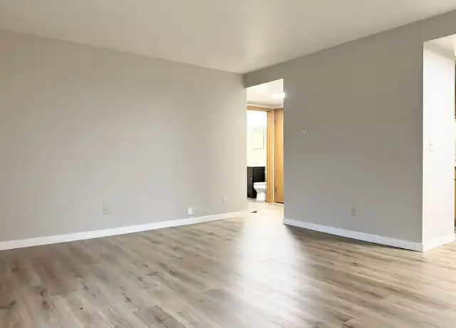 Property at 2080 Allen Blvd Unit 2, Middleton, WI, 53562, 1 bed, 1 bath, [object Object]