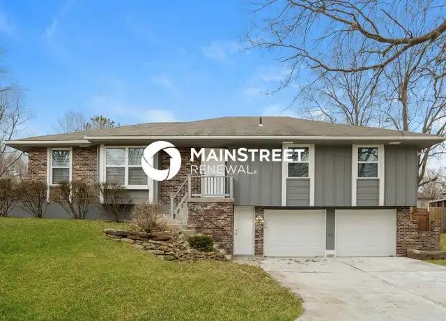 Property at 417 NE Colonial Ct, Lees Summit, MO, 64064, 4 beds, 3 baths, [object Object]