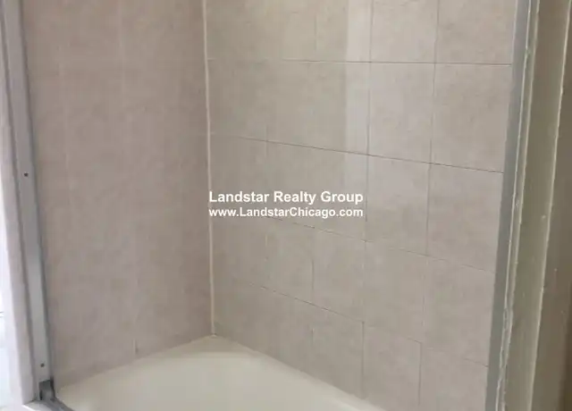 Property at 4416 N Ashland Ave Unit 3E, Chicago, IL, 60640, 2 beds, 1 bath, [object Object]