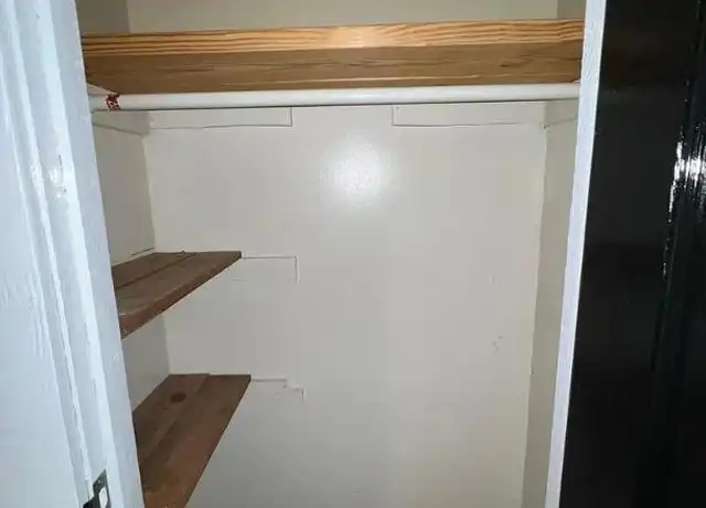 Property at 8943 Fayetteville Rd, Jonesboro, GA, 30238, 2 beds, 1 bath, [object Object]