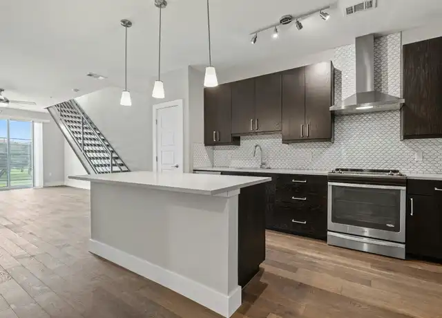 Property at 3114 S Congress Ave #309, Austin, TX, 78704, 2 beds, 2 baths, [object Object]