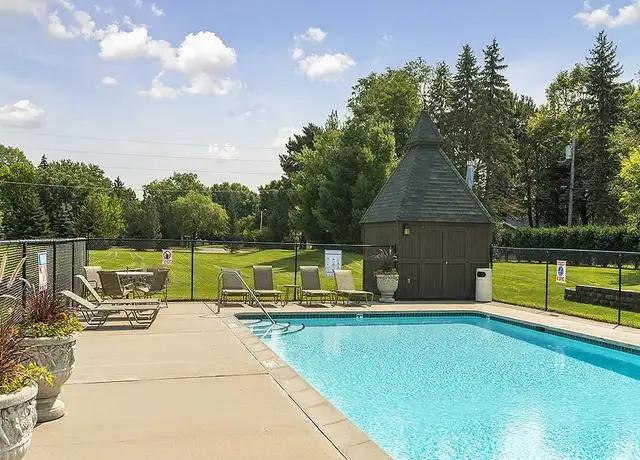 Photo of 17600 14th Ave N, Minneapolis, MN 55447