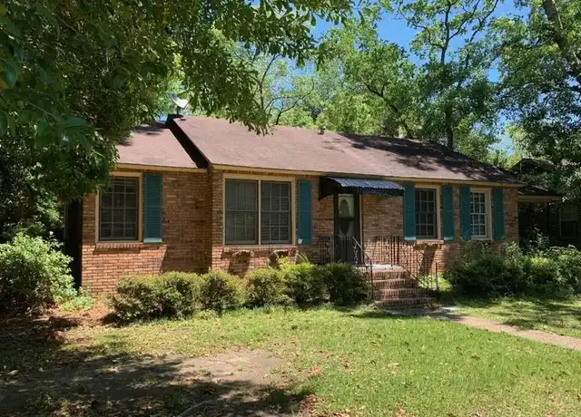 Property at 315 Lee St, Chickasaw, AL, 36611, 4 beds, 2 baths, [object Object]