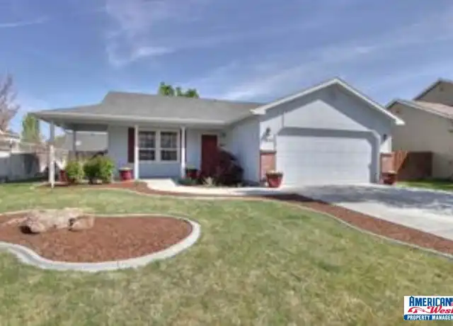Property at 7690 Bridgeport Dr, Nampa, ID, 83687, 3 beds, 2 baths, [object Object]