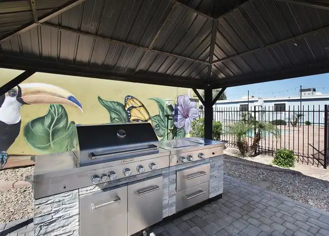 Property at Sunrise on Bethany - 6816 W Bethany Home Rd, Glendale, AZ, 85303, 2-3 beds, 1 bath, [object Object]
