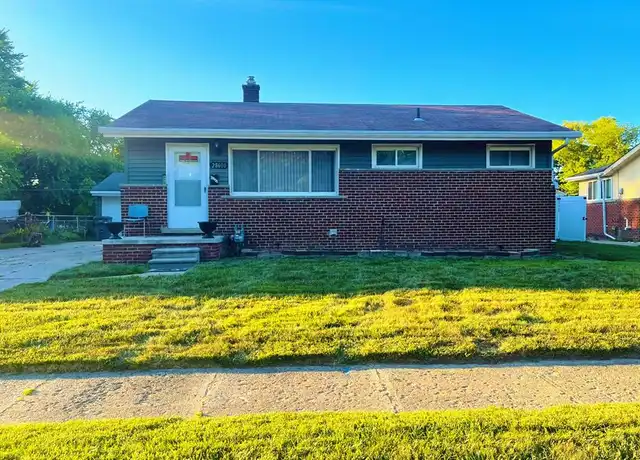 Property at 28600 Oakwood St, Inkster, MI, 48141, 3 beds, 1.5 baths, [object Object]
