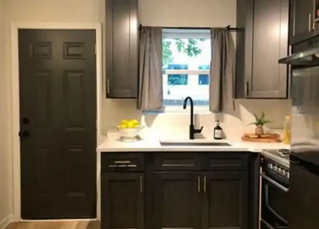 Property at 29 Little St SE Unit 9, Atlanta, GA, 30315, 2 beds, 1 bath, [object Object]
