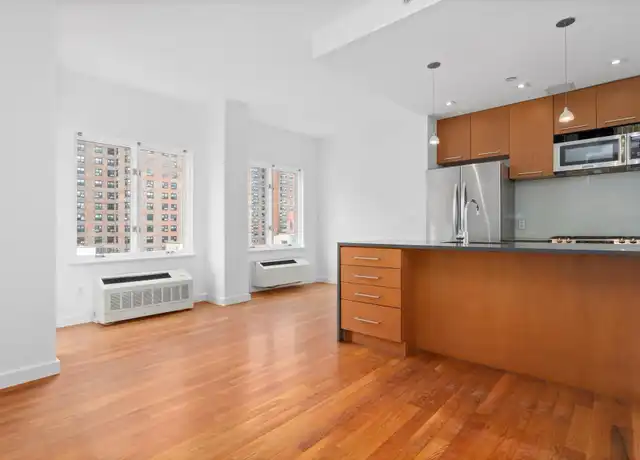 Property at 330 E 109th St Unit PHA, New York, NY, 10029, 1 bed, 1 bath, [object Object]