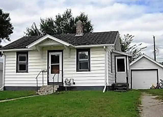 Property at 1033 2nd St SE, Valley City, ND, 58072, 2 beds, 1 bath, [object Object]