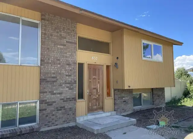 Property at 832 E Cavendish Cir, Sandy, UT, 84094, 4 beds, 2 baths, [object Object]