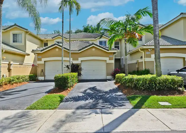 Property at 2094 Hacienda Ter, Weston, FL, 33327, 2 beds, 2.5 baths, [object Object]