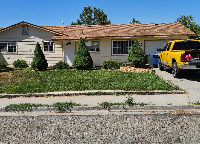 Property at 712 18th Ave E, Jerome, ID, 83338, 3 beds, 1 bath, [object Object]