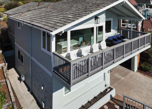 Photo of 550 Sand Dollar Dr, Watsonville, CA 95076