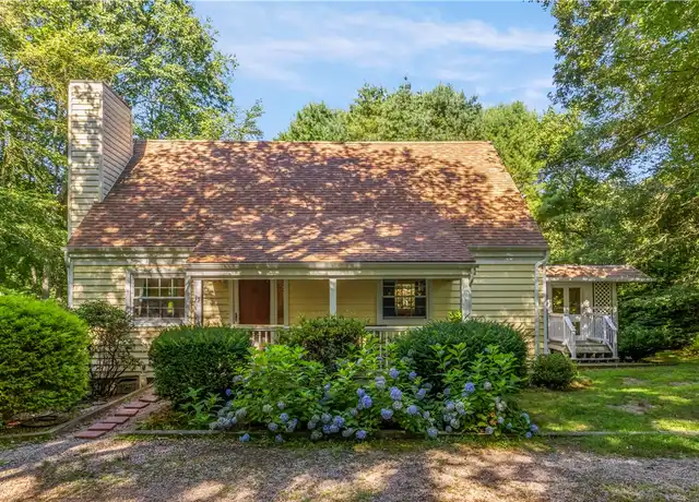 Property at 27 Gounod Rd, Westerly, RI, 02891, 2 beds, 2.5 baths, [object Object]
