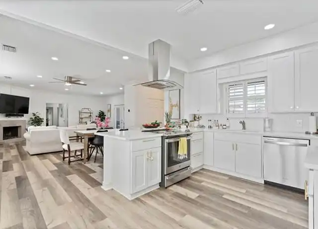 Property at 38 One Main Pl, Benbrook, TX, 76126, 3 beds, 2 baths, [object Object]