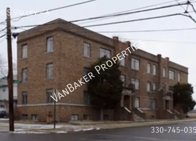 Property at 46 S Valley St Unit 4, Akron, OH, 44303, 1 bed, 1 bath, [object Object]