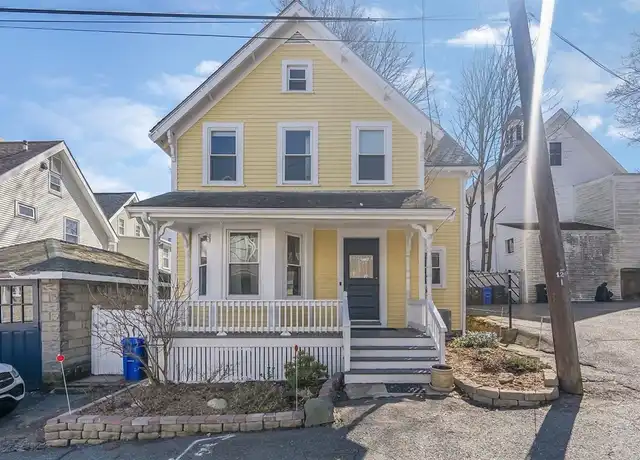 Property at 16 Oak Grove Ter, Malden, MA, 02148, 3 beds, 1 bath, [object Object]