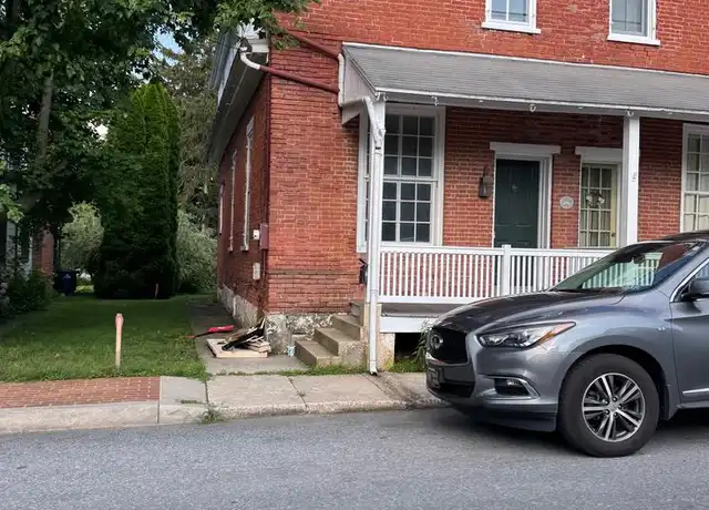 Property at 126 S Decatur St, Strasburg, PA, 17579, 3 beds, 1 bath, [object Object]