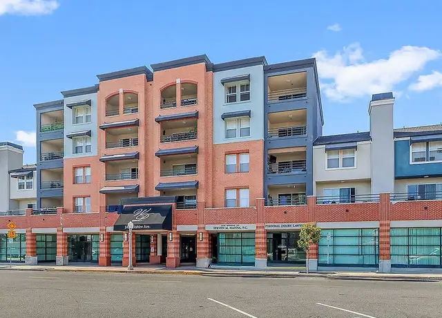 Photo of 141 W Wilshire Ave, Fullerton, CA 92832