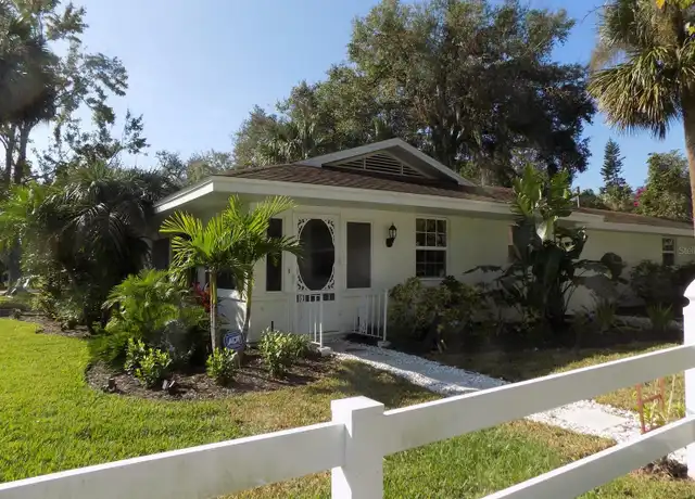 Property at 1485 Morningside Dr, Mount Dora, FL, 32757, 2 beds, 2 baths, [object Object]