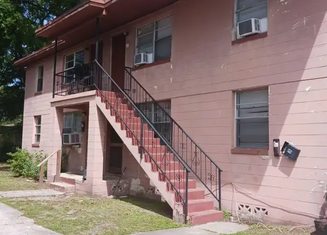 Property at 1145 W 25th St Unit 4, Jacksonville, FL, 32209, 2 beds, 1 bath, [object Object]