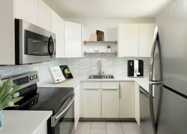 Property at 4351 N 36th Pl Unit 4, Phoenix, AZ, 85018, 1 bed, 1 bath, [object Object]