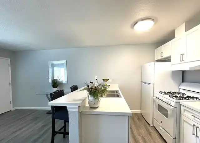 Property at La Madera Apartments at 935 W. Swain Road - 935 W Swain Rd, Stockton, CA, 95207, 2 beds, 1 bath, [object Object]