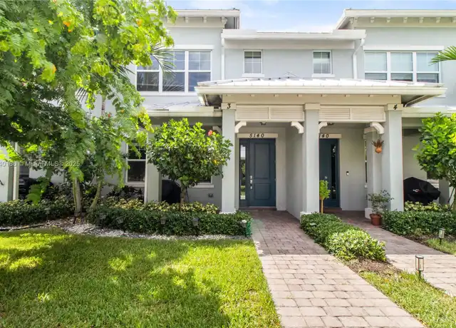 Property at 5140 Eucalyptus Dr #3, Hollywood, FL, 33021, 3 beds, 2.5 baths, [object Object]
