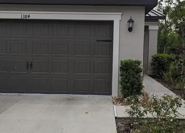 Property at 1384 White Fox Run, Lutz, FL, 33549, 3 beds, 2.5 baths, [object Object]