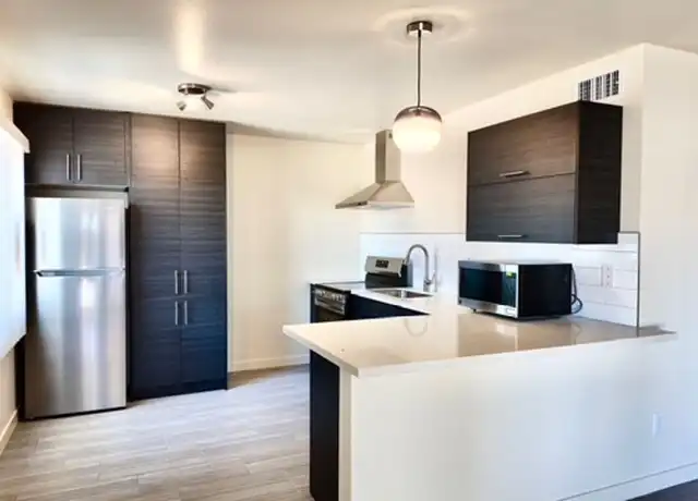 Property at 4002 N 11th St Unit 4002-10, Phoenix, AZ, 85014, 2 beds, 1 bath, [object Object]