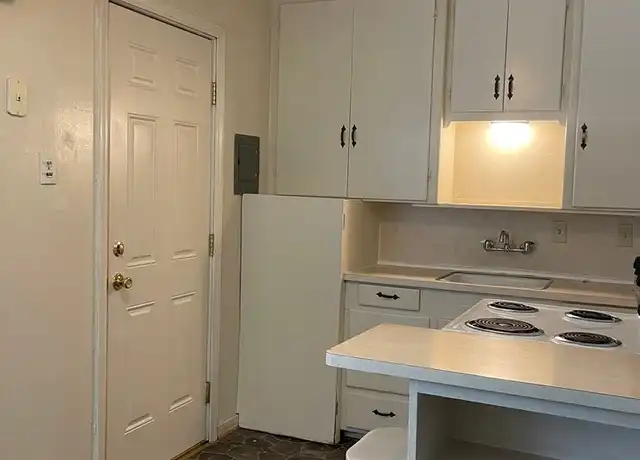Property at 1538 West St Unit 06, Redding, CA, 96001, 1 bed, 1 bath, [object Object]