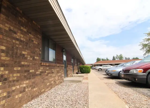 Property at 2600 Bush Ct Unit 2600-12, Stevens Point, WI, 54481, 1 bed, 1 bath, [object Object]
