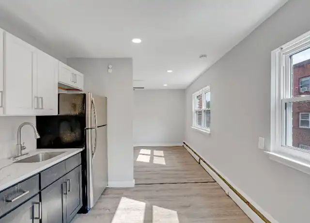 Property at 905 E Cliveden St Unit B202, Philadelphia, PA, 19138, 1 bed, 1 bath, [object Object]