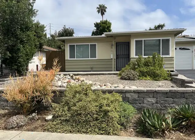 Property at 736 Teaberry St, Encinitas, CA, 92024, 2 beds, 1 bath, [object Object]