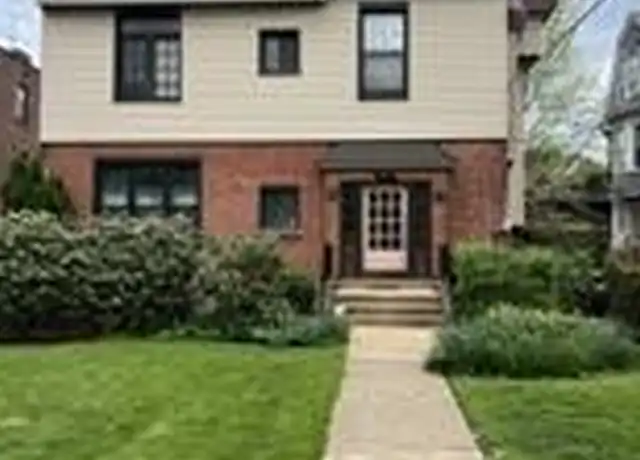 Property at 5917 Walnut St Unit 7, Pittsburgh, PA, 15232, 2 beds, 1 bath, [object Object]