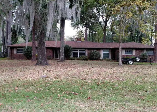 Property at 9230 NW 9th Ave, Gainesville, FL, 32606, 4 beds, 2.5 baths, [object Object]
