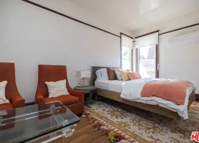 Property at 824 S Bonnie Brae St Unit 10, Los Angeles, CA, 90057, 0 beds, 1 bath, [object Object]
