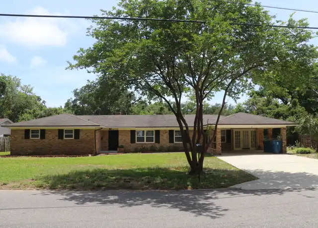 Property at 21 Highpoint Dr, Gulf Breeze, FL, 32561, 4 beds, 3 baths, [object Object]