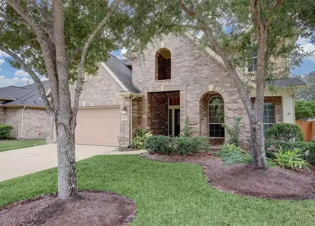 Property at 12917 Quail Creek Dr, Pearland, TX, 77584, 4 beds, 3.5 baths, [object Object]