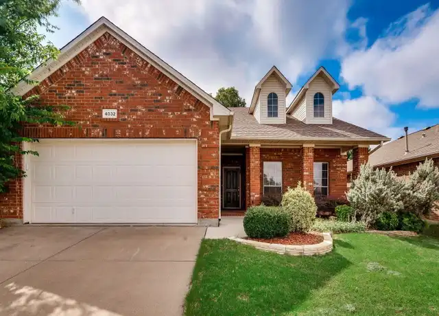 Property at 4032 Martinsburg Dr, Fort Worth, TX, 76244, 3 beds, 2 baths, [object Object]