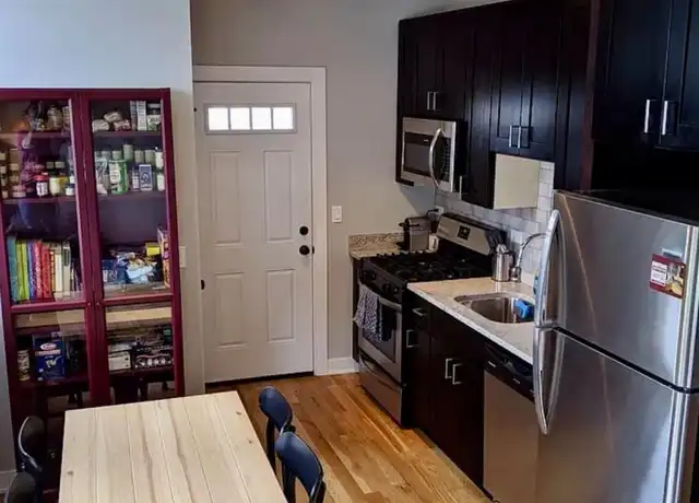 Property at 2203 W Eastwood Ave, Chicago, IL, 60625, 2 beds, 1 bath, [object Object]