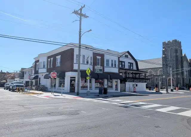 Property at 2 S Little Rock Ave, Ventnor City, NJ, 08406, 2 beds, 1 bath, [object Object]