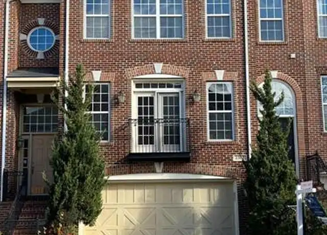 Property at 2367 Stone Fence Ln, Herndon, VA, 20171, 3 beds, 3.5 baths, [object Object]