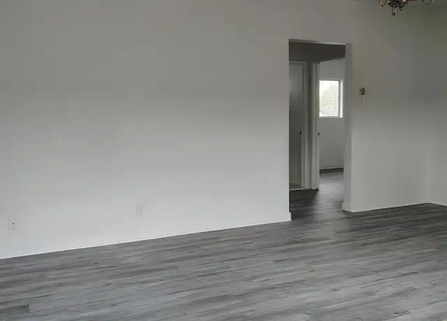 Property at 1209 W 87th St Unit 5-5, Los Angeles, CA, 90044, 2 beds, 1 bath, [object Object]