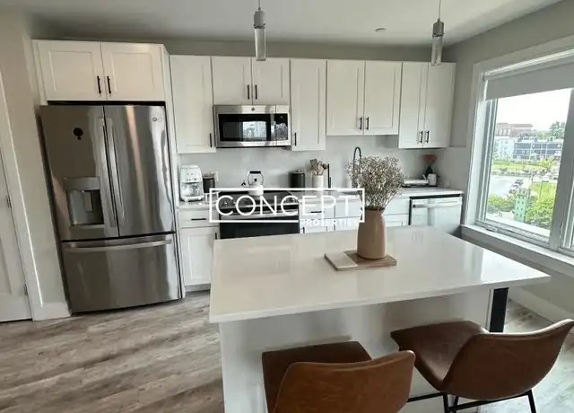 Property at 190 Old Colony Ave, Boston, MA, 02127, 2 beds, 1 bath, [object Object]