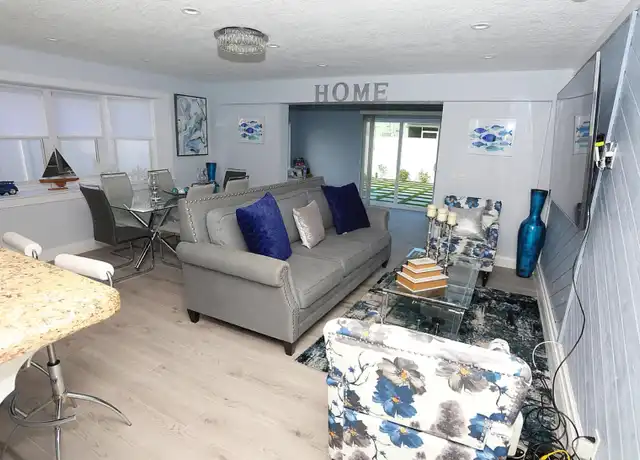 Property at 10044 Dasheen Ave, Palm Beach Gardens, FL, 33410, 4 beds, 2 baths, [object Object]