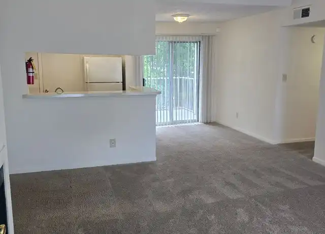 Property at 639 Garden Walk Blvd, Atlanta, GA, 30349, 1 bed, 1 bath, [object Object]