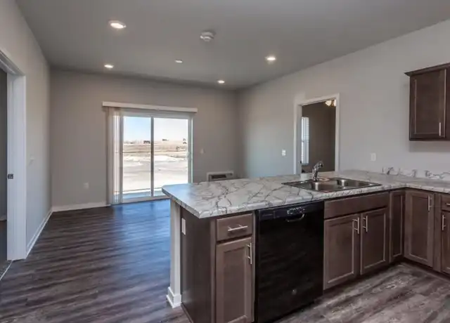 Property at 2135 S Edgewood Dr #106, Webster City, IA, 50595, 2 beds, 2 baths, [object Object]